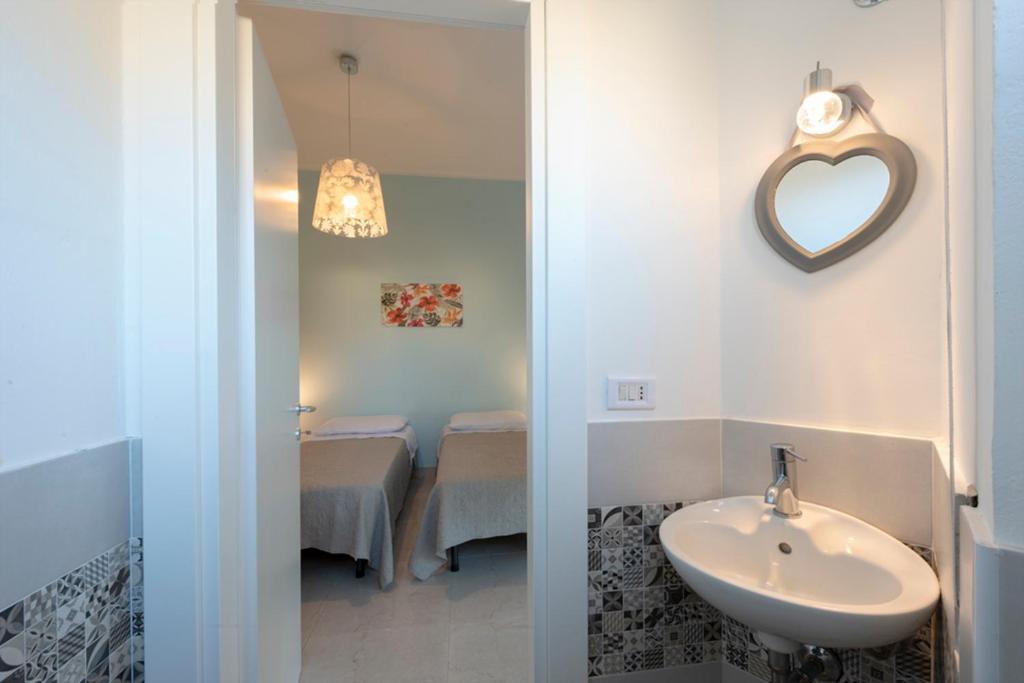 Casa Bella - 3 Baths - Walk to Ortigia Apartment Syracuse Bagian luar foto