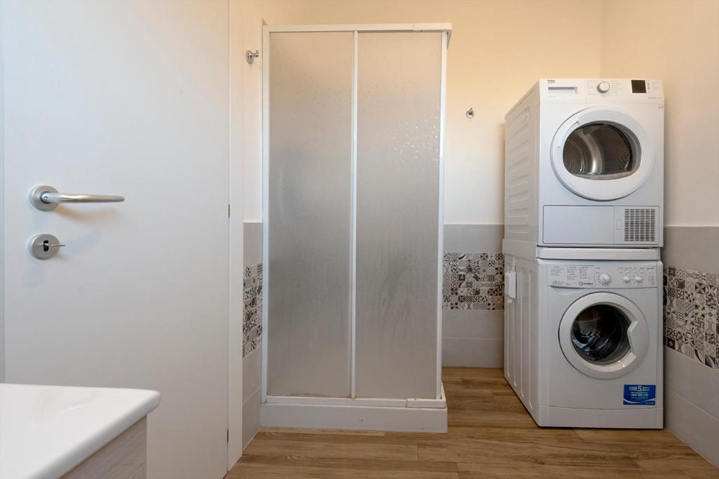 Casa Bella - 3 Baths - Walk to Ortigia Apartment Syracuse Bagian luar foto